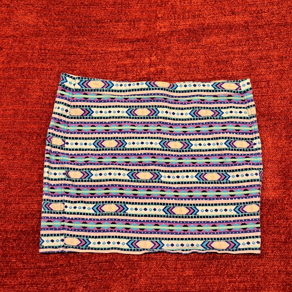 Divided By H&M Vibrant Patterned Mini Skirt